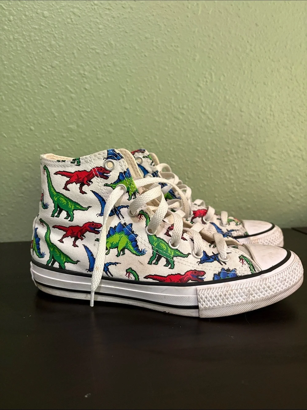 Converse Kids White High-Top Sneakers with Red, Green and Blue Dinosaur Print